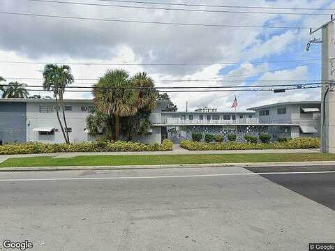 16Th, NORTH MIAMI, FL 33161