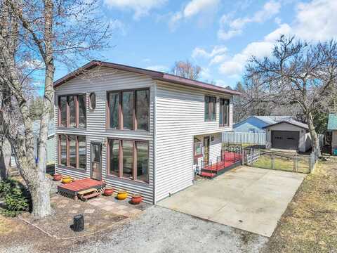 Wren, BURLINGTON, WI 53105