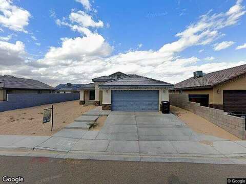 E Jett St, San Luis, AZ 85349