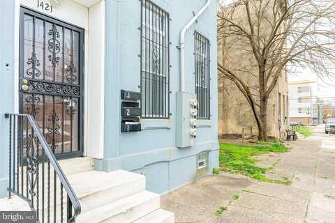 21St, PHILADELPHIA, PA 19121