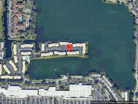 Lakeside Dr, Margate, FL 33063