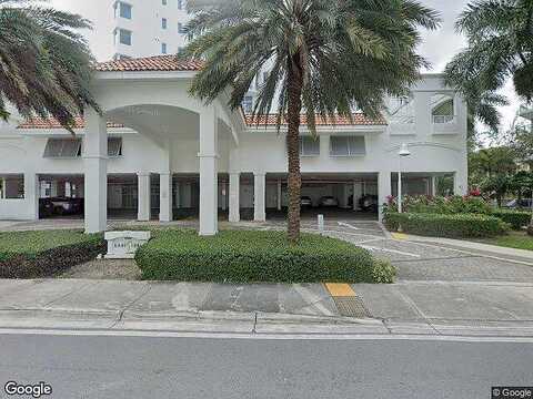 Ne 188Th St, Aventura, FL 33180