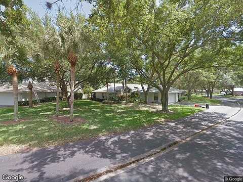 Southampton Dr, Venice, FL 34293