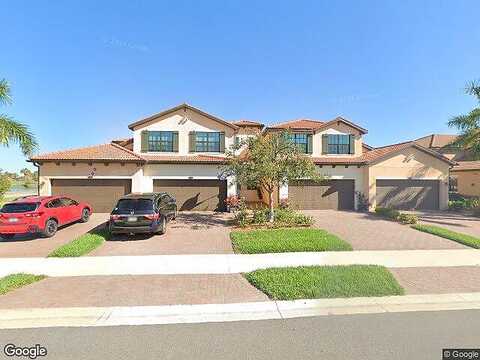 Tarflower Dr, Venice, FL 34293
