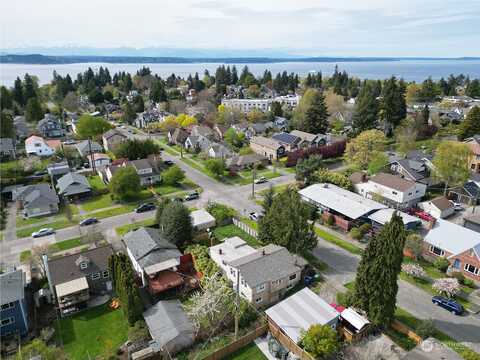 Lander, SEATTLE, WA 98116