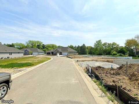 Briarwood Cir, Racine, WI 53402