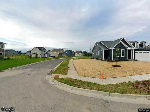 N54W19814 Helman Dr, Menomonee Falls, WI 53051