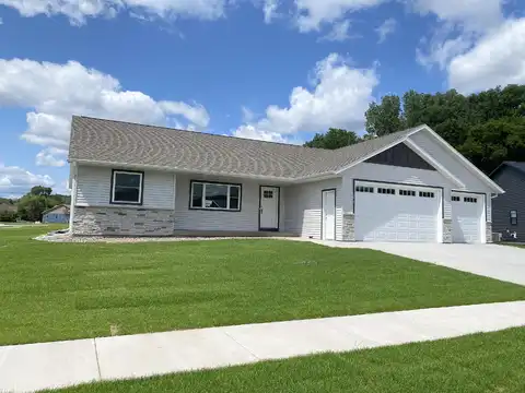 Cortland St, Holmen, WI 54636