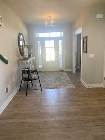 Mooring Ct, Delavan, WI 53115