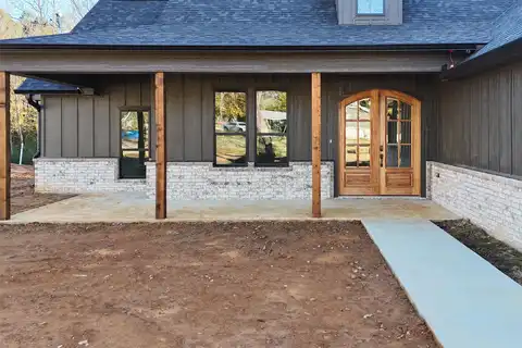 Pauline St, Arp, TX 75750
