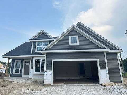 Ridgeway Dr, Pewaukee, WI 53072