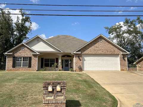 E Harold St, Gladewater, TX 75647