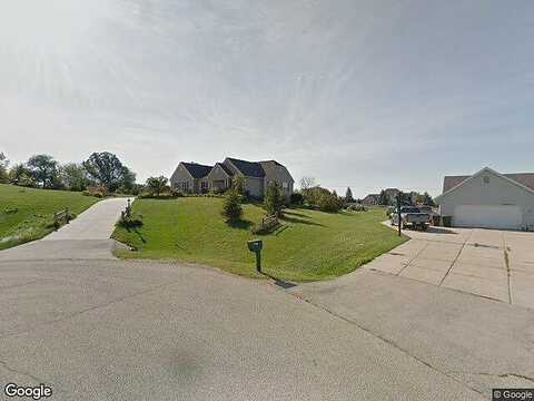 Molly, WAUKESHA, WI 53188