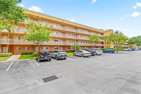 Lucerne Lakes Boulevard, Lake Worth, FL 33467