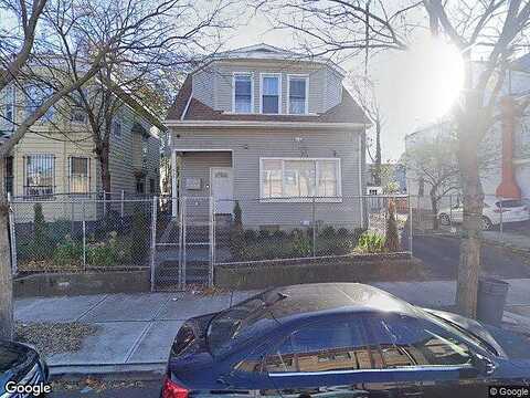Van Houten, PATERSON, NJ 07501