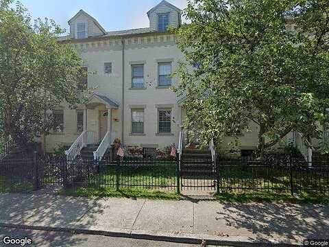 West, STAMFORD, CT 06902