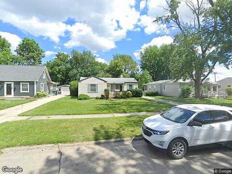 Hampton, ROYAL OAK, MI 48073
