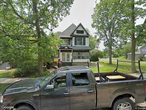 James, MINNEAPOLIS, MN 55411