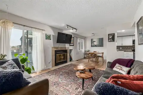 W Jewell Avenue, Lakewood, CO 80232