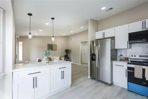 S Garrison Street, Lakewood, CO 80226