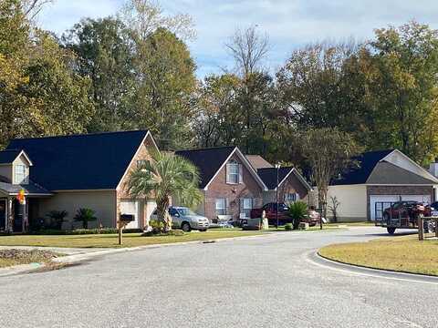 Landau, SUMMERVILLE, SC 29485