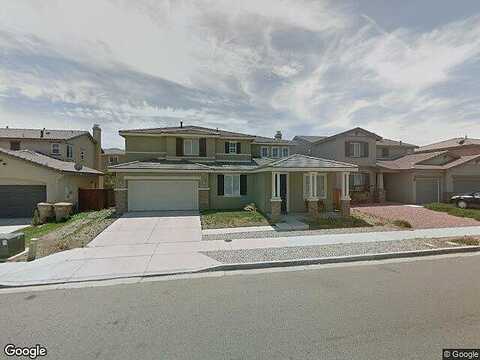 Hollister, HESPERIA, CA 92344