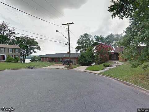 Queens, FORT WASHINGTON, MD 20744