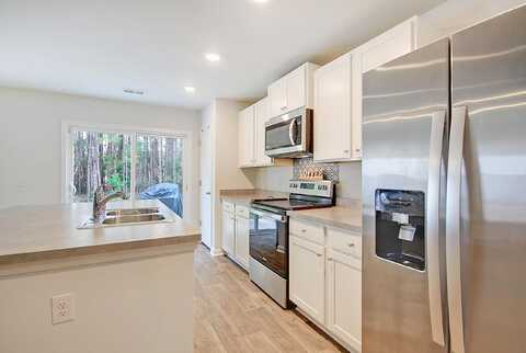 Gaura, SUMMERVILLE, SC 29483
