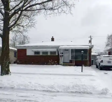 Leslie, WESTLAND, MI 48186
