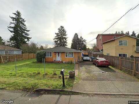 Couch, PORTLAND, OR 97230