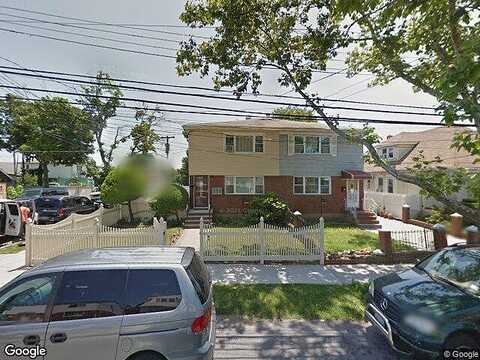 215 -38 112Th Ave, QUEENS VILLAGE, NY 11429