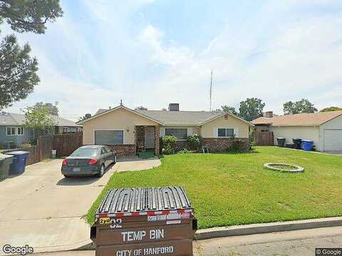 Colonial, HANFORD, CA 93230