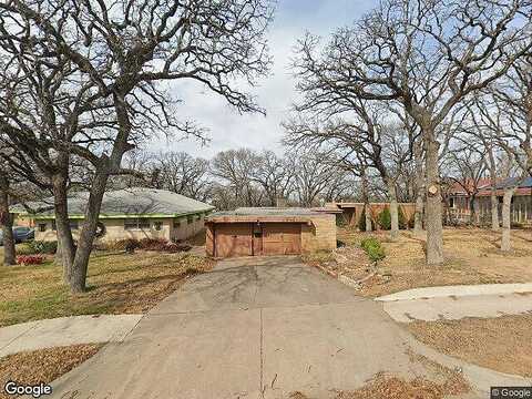 Sarah Jane, FORT WORTH, TX 76119