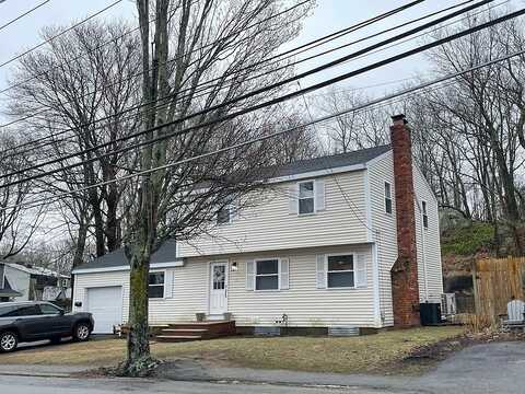 Pleasant, MARBLEHEAD, MA 01945