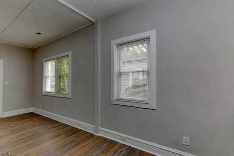 Saint Mihiel, NORFOLK, VA 23509
