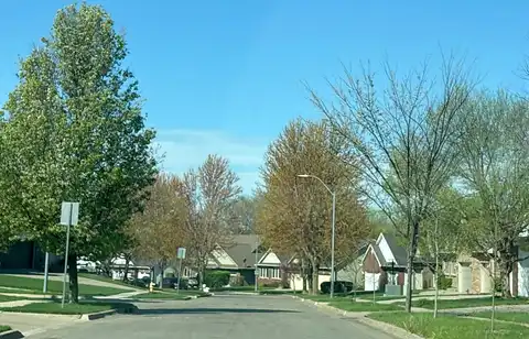 Brook View, DES MOINES, IA 50317