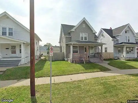 8Th, CEDAR RAPIDS, IA 52404