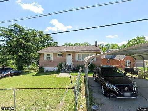 Clovis, CAPITOL HEIGHTS, MD 20743