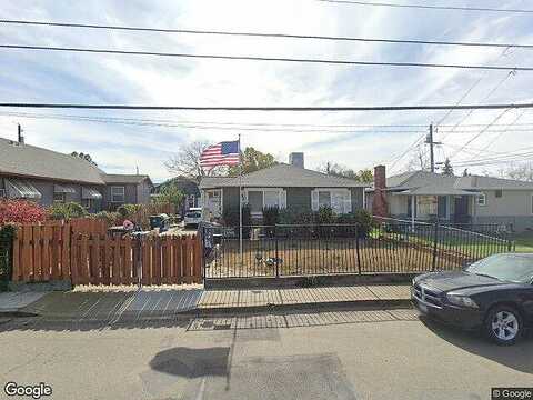 8Th, SACRAMENTO, CA 95817