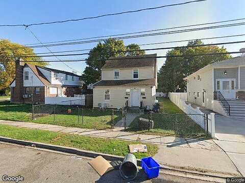 Peters Avenue, HEMPSTEAD, NY 11550
