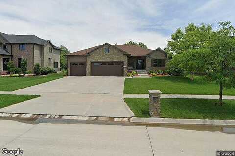 90Th, LINCOLN, NE 68526