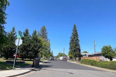 Cedar, SPOKANE, WA 99205