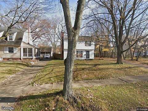 Roslyn, AKRON, OH 44320
