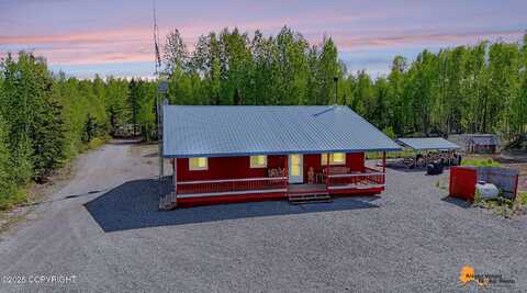 39728 S Leroy Davies Road, Talkeetna, AK 99676