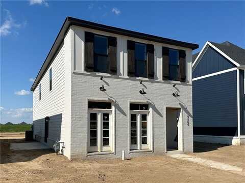 4364 W Bronco DR, Fayetteville, AR 72704