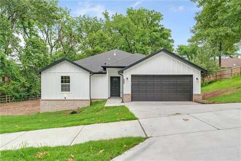 1328 San Miguel DR, Springdale, AR 72762
