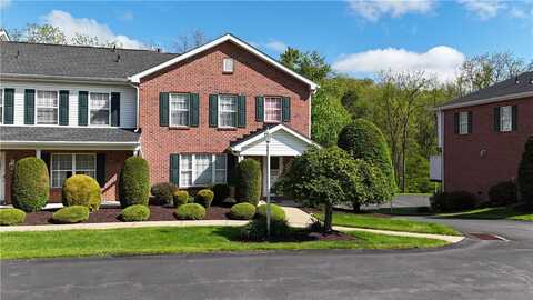 501 Northglen Court, Adamstown, PA 15044