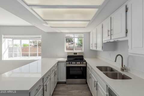 1037 N 74TH Street, Scottsdale, AZ 85257