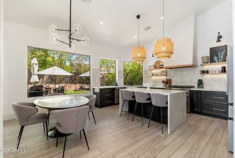 6438 E MONTREAL Place, Scottsdale, AZ 85254