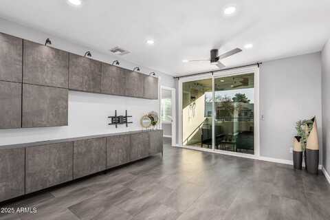 1825 W RAY Road, Chandler, AZ 85224